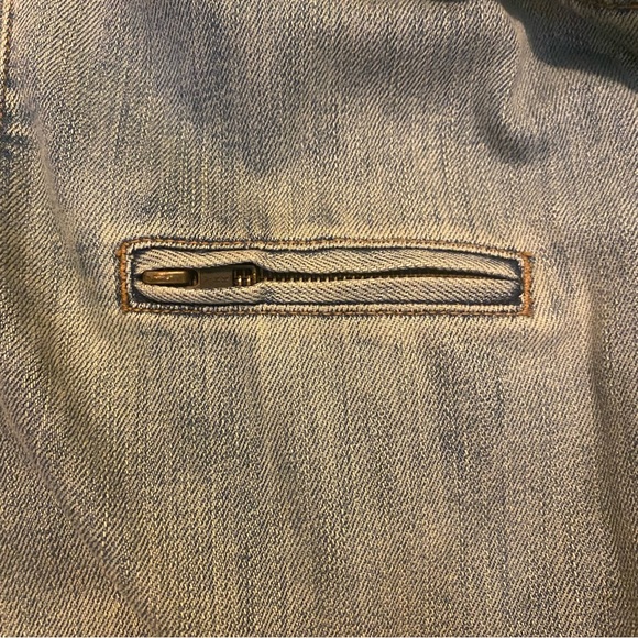 Gap stonewash denim motorcycle jacket - Picture 9 of 14